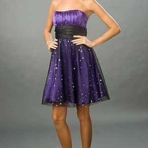 Blondie Nites strapless party dress